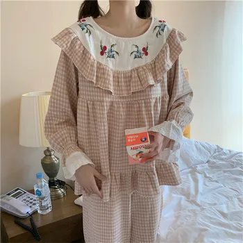 Estilo Coreano Retro Xadrez Bordado De Estampa Floral Pijama Conjunto De Mulheres Babados Pijamas Vintage Doce Homewear Duas Peças De Terno
